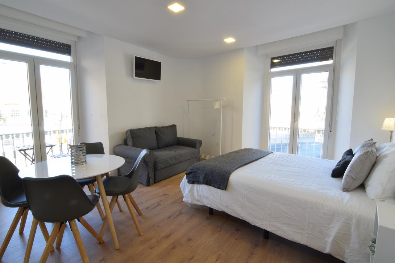 Premium Historic Center & Parking Apartment Malaga Exterior photo